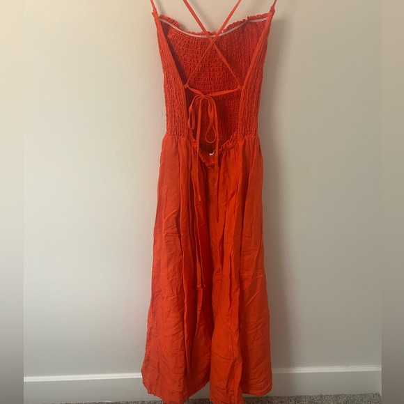 Wilfred Vibrant Orange Cross-back Smocked Dress - Picture 3 of 4